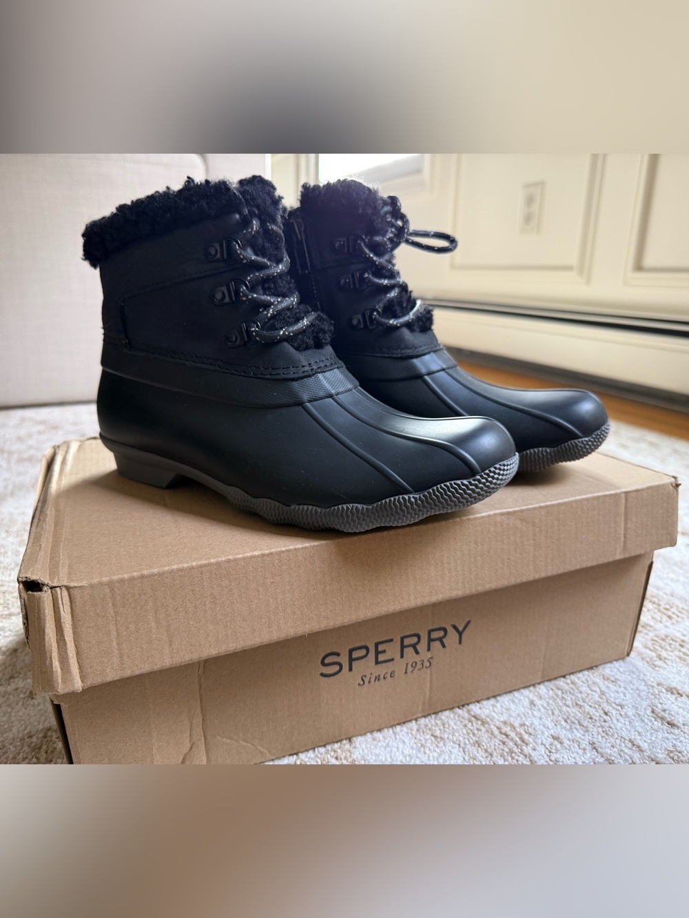 Sperry Women's Black Faux-Fur Lined Waterproof Ankle Boots